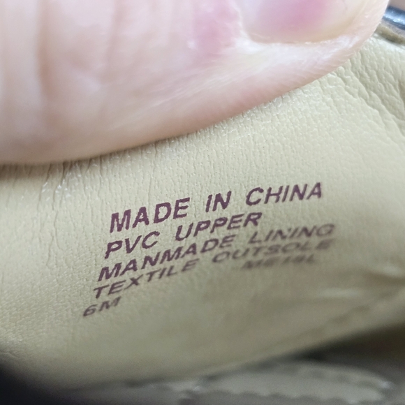 Michael Kors Flats - Picture 8 of 8